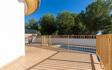 Property slide 18