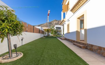 Property slide 45