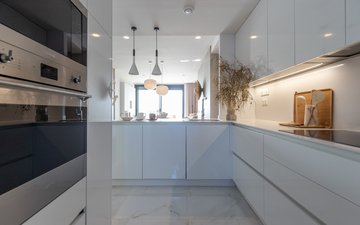 Property slide 10