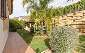 Property slide 8
