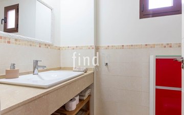 Property slide 19