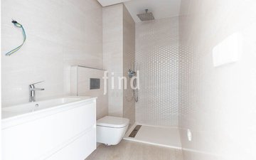 Property slide 22