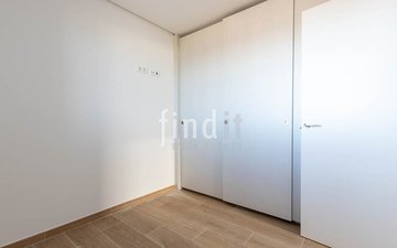Property slide 25