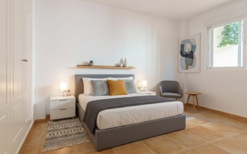 Property slide 25