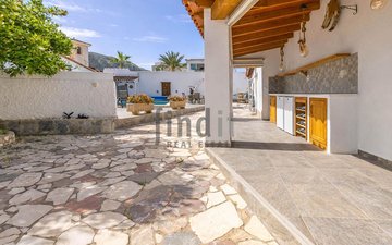 Property slide 19
