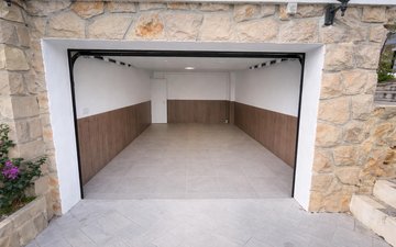 Property slide 26