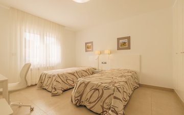 Property slide 43