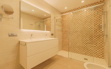 Property slide 46