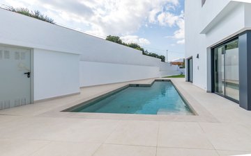 Property slide 10