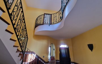 Property slide 17