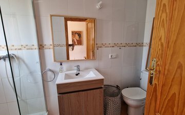 Property slide 25