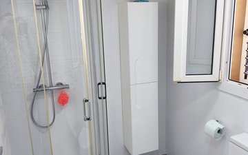 Property slide 16
