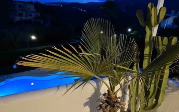 Property slide 22