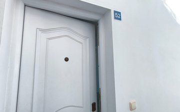 Property slide 14