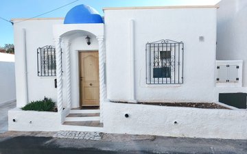 Property slide 15