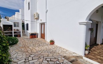 Property slide 15