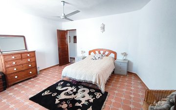 Property slide 14