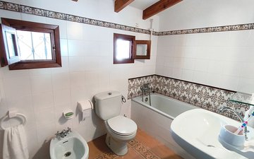 Property slide 24