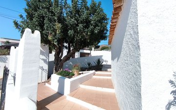 Property slide 34