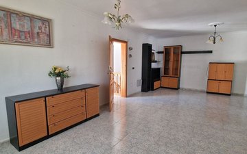 Property slide 22