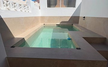 Property slide 17