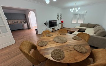 Property slide 28