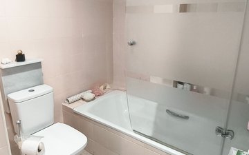 Property slide 20
