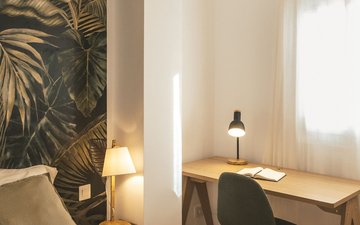 Property slide 25