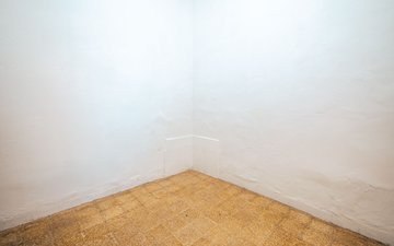 Property slide 22
