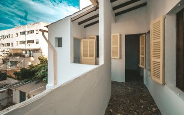 Property slide 29