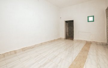 Property slide 31