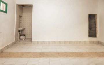 Property slide 35