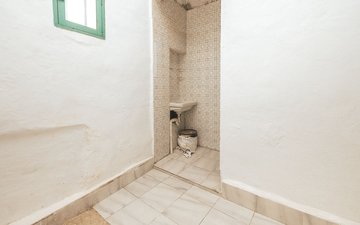Property slide 36