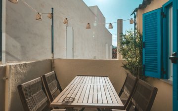 Property slide 35