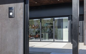 Property slide 10