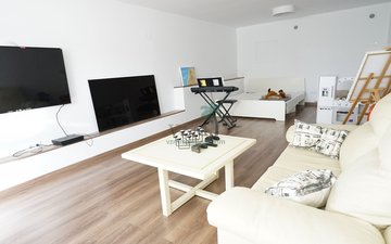 Property slide 31