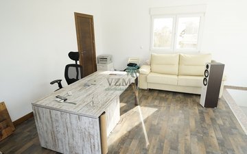 Property slide 5