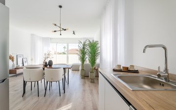 Property slide 48