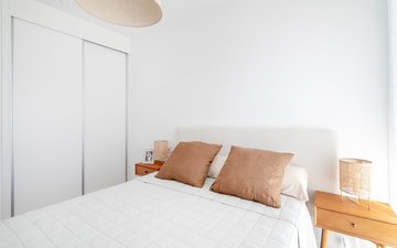 Property slide 32