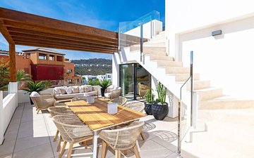Property slide 25