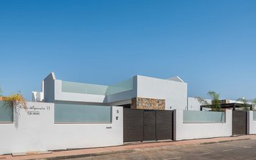 Property slide 18