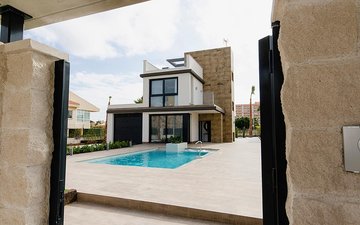 Property slide 19