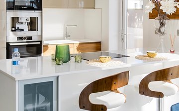 Property slide 10