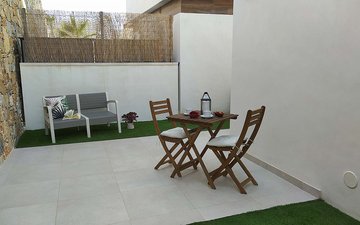 Property slide 10