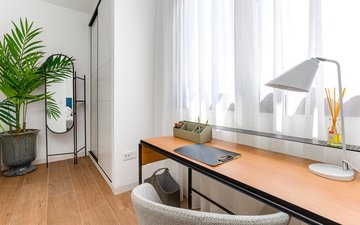 Property slide 25