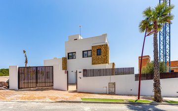 Property slide 32