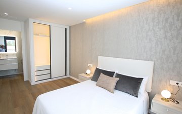 Property slide 10