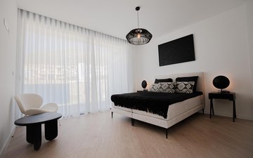 Property slide 10