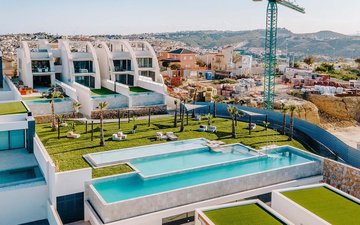Property slide 20