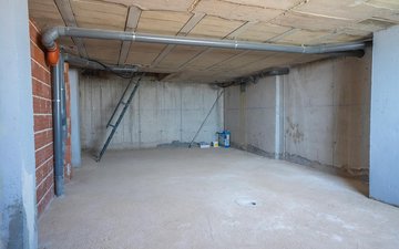 Property slide 27